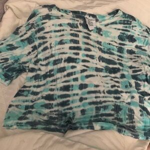 Champion short sleeve crop top tie dye shirt 🌊
